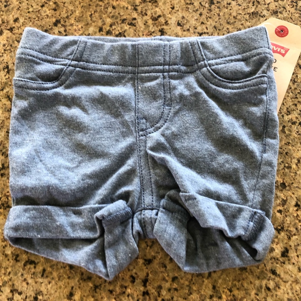 Levi’s- 18 months blue knit denim shorts